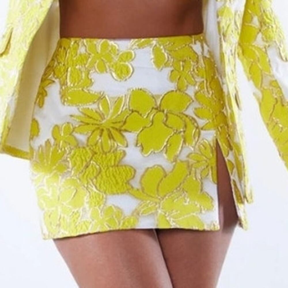 Nova Luxe Sheer Poppy Yellow Gold overlay White Mini Skirt m/l